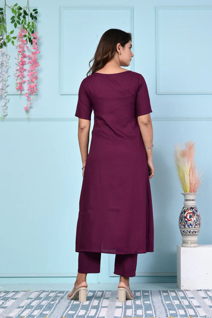 Women’s Stylish Solid Color Kurta & Pant Set with Pocket